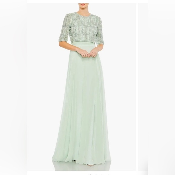 Mac Duggal Beaded Bodice Chiffon A-Line Gown size 10 NEW $598 - Picture 1 of 17